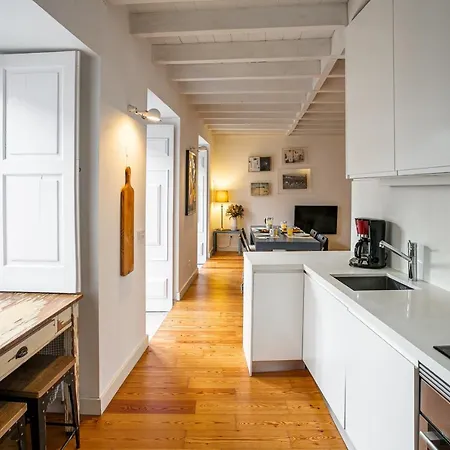 Appartamento Design And Charming Tailor Made Duplex In Bica *
